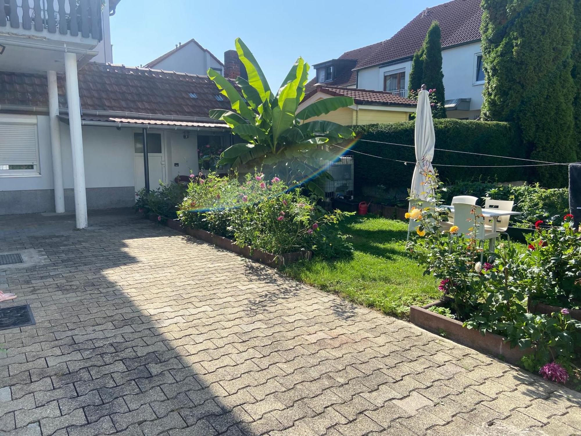 Apisha Apartement Kirchheim unter Teck Bagian luar foto